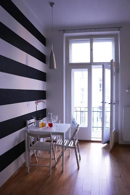 Apartament Charming apt w balcony Old Town Praga