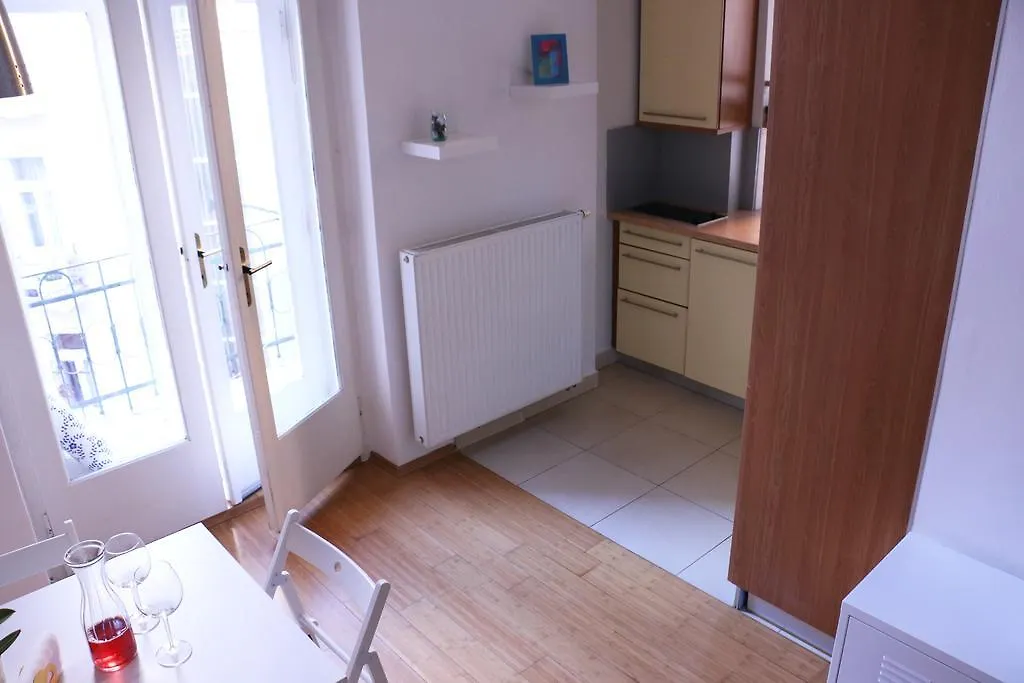 דירות פראג Charming Apt W Balcony Old Town 0*,